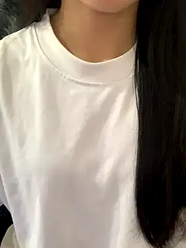 Snapshot of JennyQueen18 chatting on 10.02.25 JennyQueen18 online show from 10.02.25