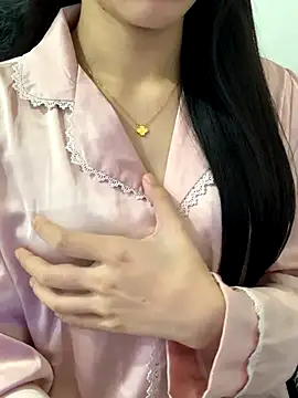 JennyQueen18 online show from 11.20.25