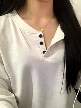 JennyQueen18 online show from 11.27.25