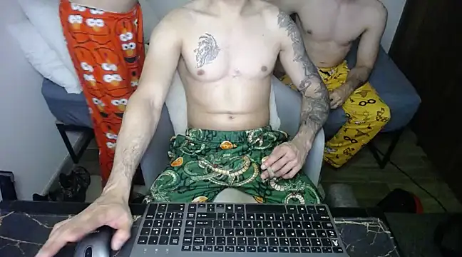 Snapshot of bossking017 chatting on 01.26.25 bossking017 online show from 01.26.25