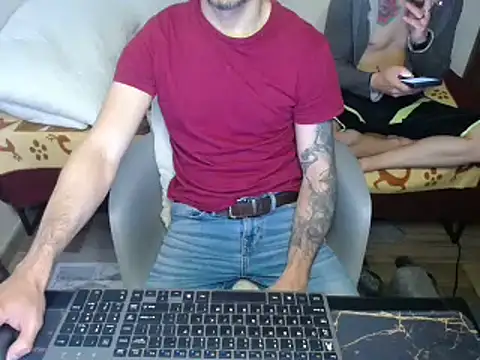 Snapshot of bossking017 chatting on 02.01.25 bossking017 online show from 02.01.25