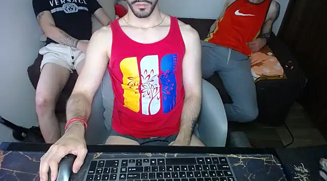 Snapshot of bossking017 chatting on 03.02.25 bossking017 online show from 03.02.25