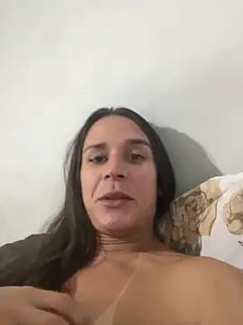 Snapshot of Isabelaa_ chatting on 06.04.26 Isabelaa online show from 06.04.26