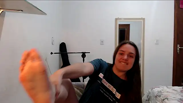 Snapshot of angell_apolo chatting on 11.09.25 angell apolo online show from 11.09.25