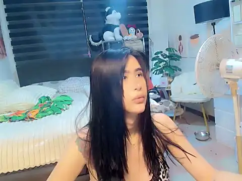 XhotcockcumXts online show from 05.08.26