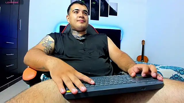 thiago  cp01 online show from 06.16.26
