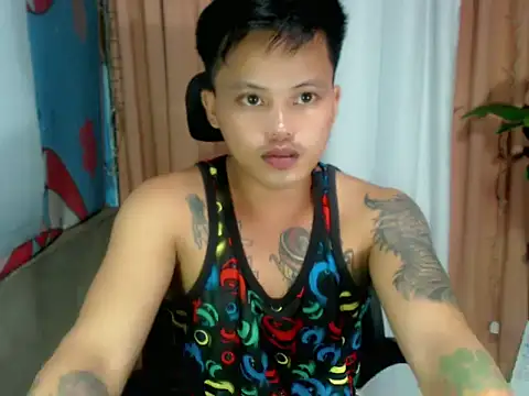 urhotfucker13 online show from 10.21.25