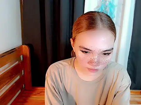 Snapshot of sexybabewarrior chatting on 10.24.25 sexybabewarrior online show from 10.24.25