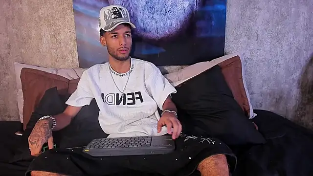 Thiagoferreti online show from 05.07.26