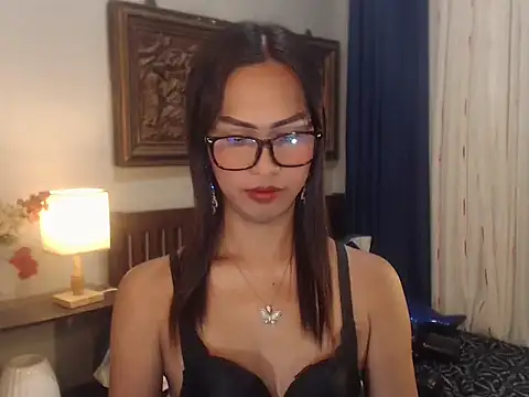 Nathalieheartt online show from 07.02.26