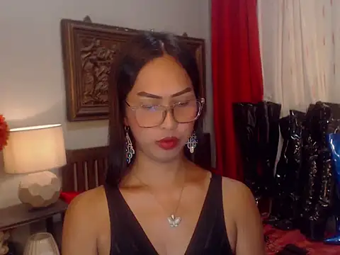 Nathalieheartt online show from 08.04.26