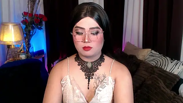 Snapshot of YourSweet-mich chatting on 02.11.26 YourSweet-mich online show from 02.11.26