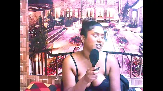 IndianChocolatepie4u online show from 10.17.25