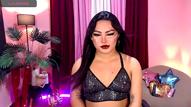 Unique Maya online show from 10.17.25