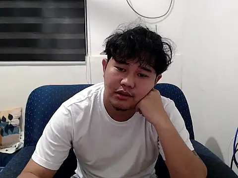 Snapshot of tastylicious_John19 chatting on 09.09.25 tastylicious John19 online show from 09.09.25