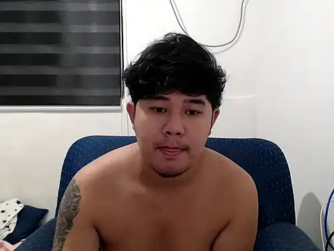 Snapshot of tastylicious_John19 chatting on 09.11.25 tastylicious John19 online show from 09.11.25