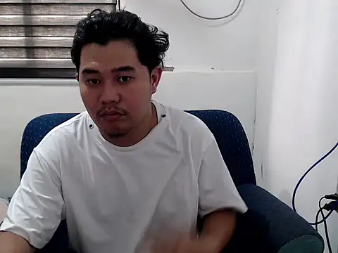 Snapshot of tastylicious_John19 chatting on 10.11.25 tastylicious John19 online show from 10.11.25