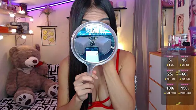 Snapshot of izabella_moore chatting on 05.17.26 izabella moore online show from 05.17.26