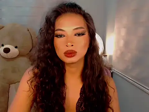 KathRouge online show from 10.17.25