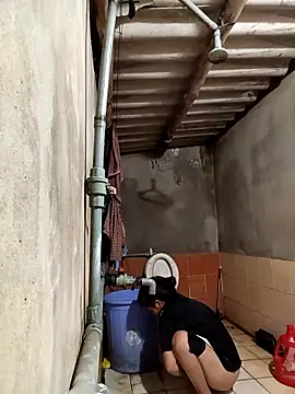 Snapshot of Harmony92 chatting on 10.12.25 Harmony92 online show from 10.12.25