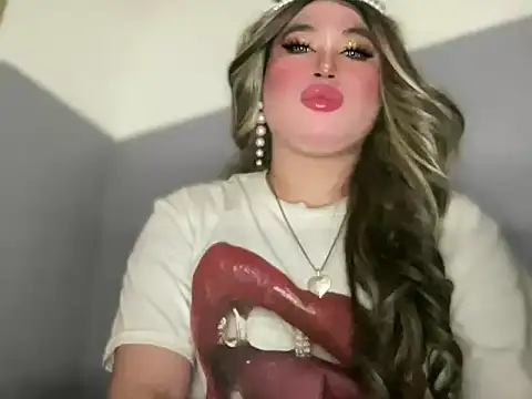 Naughtyrosecum online show from 10.18.25