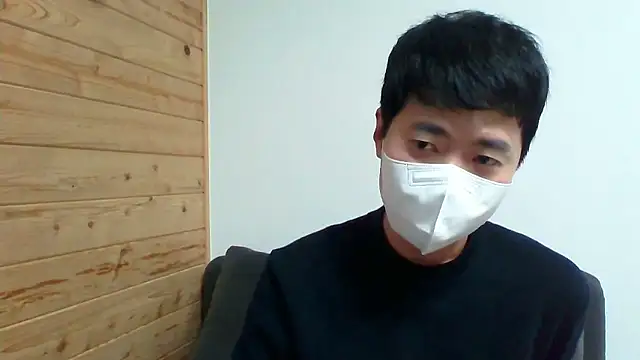 Snapshot of _kinggun_ chatting on 12.02.25 kinggun online show from 12.02.25