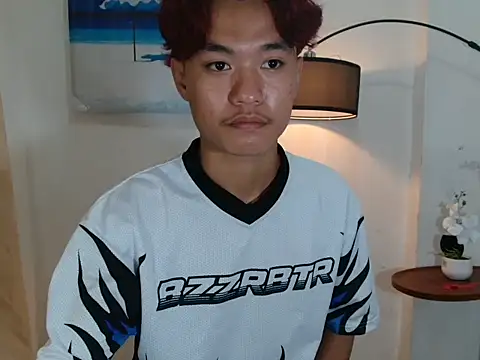 Snapshot of ur_little_secret chatting on 09.24.25 ur little secret online show from 09.24.25