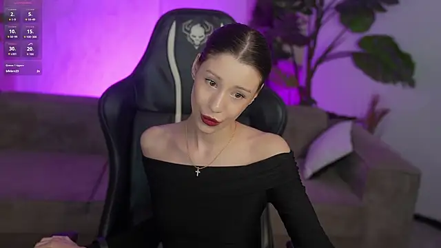 Snapshot of Selena_Glow chatting on 02.20.26 Selena Glow online show from 02.20.26