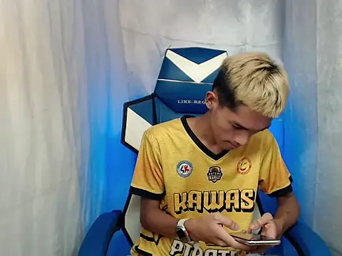 riks tyler online show from 12.19.25