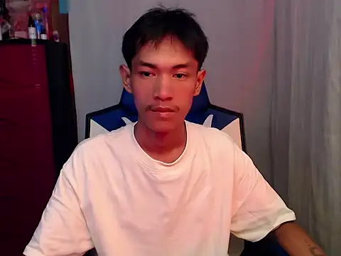 Snapshot of riks_tyler chatting on 07.29.26 riks tyler online show from 07.29.26