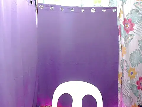 urgirljane online show from 04.20.26