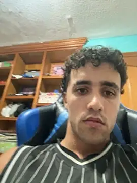 aavrdvh33 online show from 10.27.25