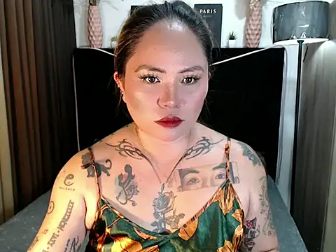 Snapshot of EstellaStarXxx chatting on 06.20.26 EstellaStarXxx online show from 06.20.26