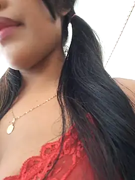 Snapshot of Michell_em chatting on 02.11.26 Michell em online show from 02.11.26