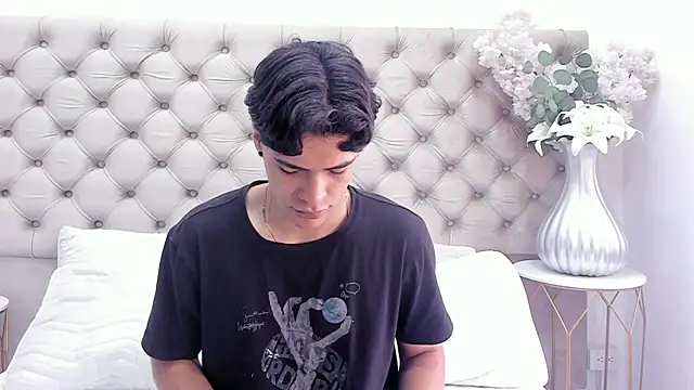 BenitoSaenz online show from 09.21.25