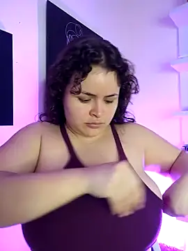 SeleneLuminari8 online show from 04.30.26