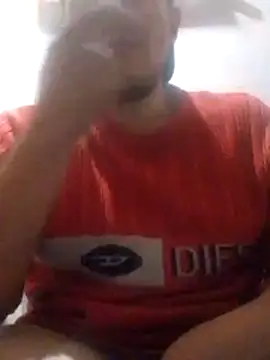 Snapshot of Luk909090 chatting on 12.04.25 Luk909090 online show from 12.04.25