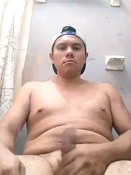 Snapshot of Luk909090 chatting on 12.22.25 Luk909090 online show from 12.22.25