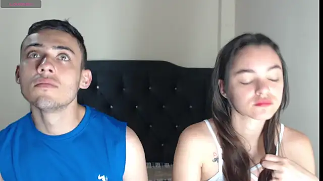 Snapshot of estrellajade chatting on 03.15.26 estrellajade online show from 03.15.26