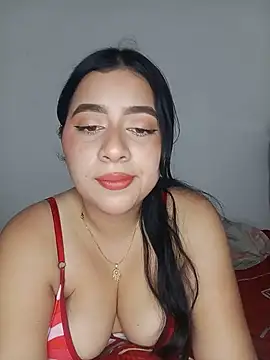 Snapshot of Chloe_Sky_love chatting on 05.21.26 Chloe Sky love online show from 05.21.26