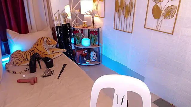 HorseCockIvy online show from 10.14.25