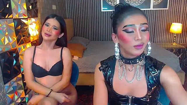 BigCockMaxineTS online show from 06.09.26