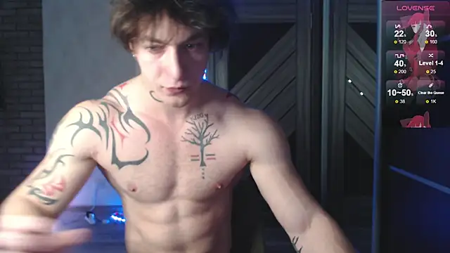 Snapshot of Brendan__Piks chatting on 12.15.25 Brendan Piks online show from 12.15.25