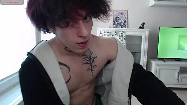 Snapshot of Brendan__Piks chatting on 02.18.26 Brendan Piks online show from 02.18.26