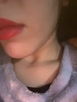 Mimisixo online show from 11.25.25