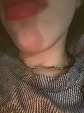 Mimisixo online show from 01.10.26