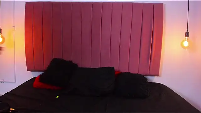 Snapshot of ana_foxi chatting on 12.05.25 ana foxi online show from 12.05.25