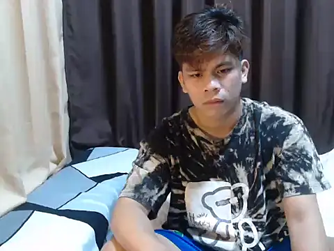 cumwhat me online show from 05.04.26