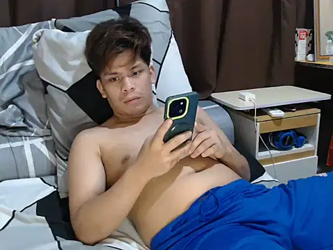 cumwhat me online show from 06.10.26