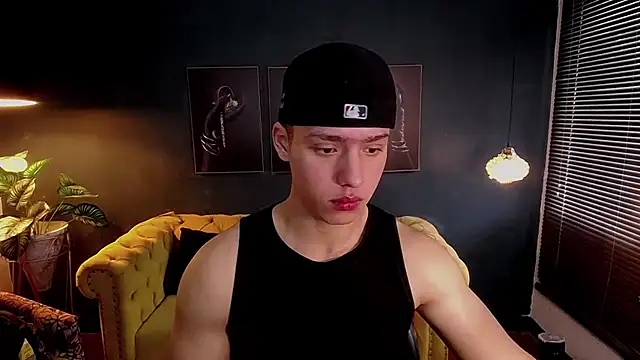 Snapshot of deivid_parker chatting on 10.07.25 deivid parker online show from 10.07.25